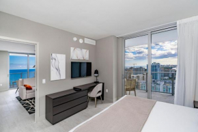 HYDE Beach House 2709